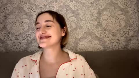 Emily online show from January 15, 6:22 pm