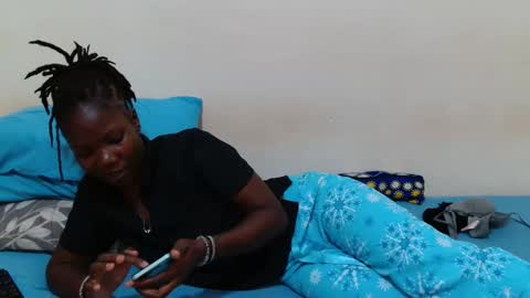 Snapshot of aguas_ chatting on March 12, 8:53 am aguas online show from March 12, 8:53 am