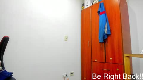 Snapshot of aguslover chatting on December 22, 4:48 pm Agustin online show from December 22, 4:48 pm