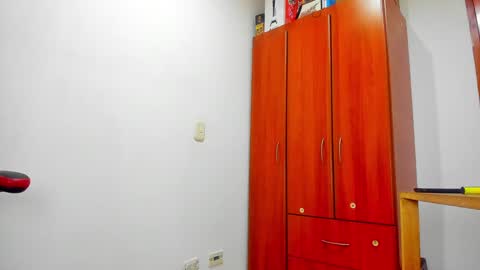 Snapshot of aguslover chatting on January 21, 6:12 pm Agustin online show from January 21, 6:12 pm