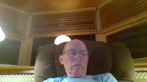 aguynrkfrd online show from July 2, 9:26 am