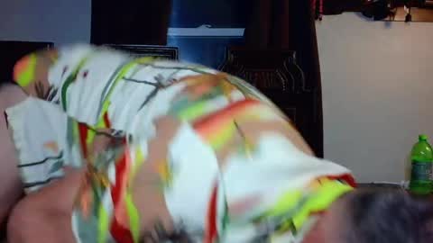 Blue Eyed Handsome Man online show from March 25, 1:11 am