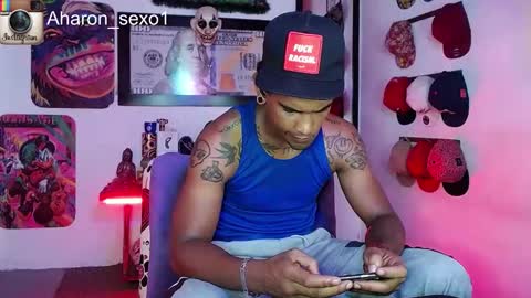 Snapshot of aharon_sexo1 chatting on January 26, 10:57 pm Aharon  Zamora online show from January 26, 10:57 pm