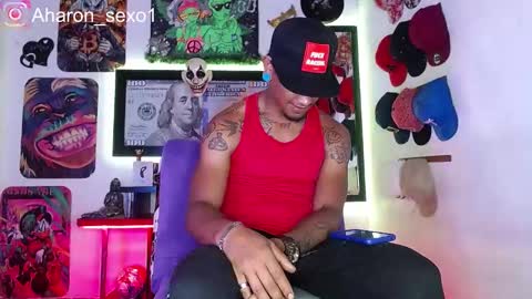 Snapshot of aharon_sexo1 chatting on February 25, 6:42 pm Aharon  Zamora online show from February 25, 6:42 pm