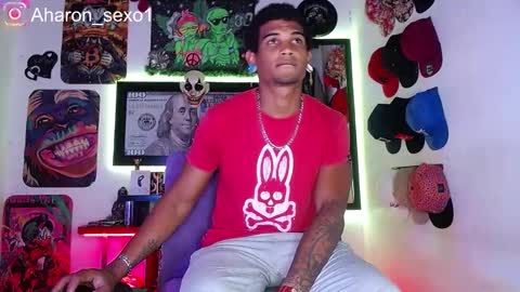 Snapshot of aharon_sexo1 chatting on March 1, 2:37 am Aharon  Zamora online show from March 1, 2:37 am
