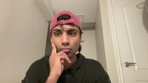 Dylan online show from April 16, 8:26 am