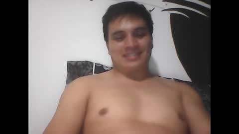 Snapshot of ahntony__69 chatting on December 9, 6:01 am ahntony 69 online show from December 9, 6:01 am