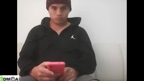 Snapshot of ahntony__69 chatting on December 9, 3:11 pm ahntony 69 online show from December 9, 3:11 pm