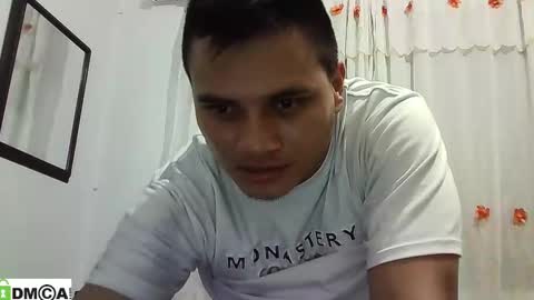 Snapshot of ahntony__69 chatting on December 29, 4:48 am ahntony 69 online show from December 29, 4:48 am
