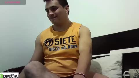 Snapshot of ahntony__69 chatting on January 8, 4:23 am ahntony 69 online show from January 8, 4:23 am