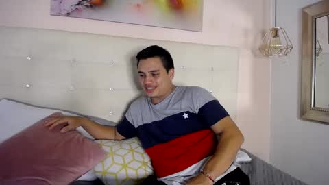 Snapshot of ahntony__69 chatting on January 18, 6:13 am ahntony 69 online show from January 18, 6:13 am