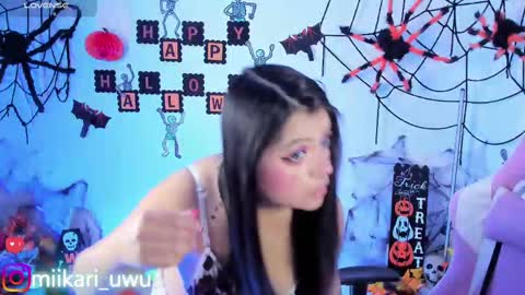 Ahri help me get to 100  online show from October 14, 5:41 am