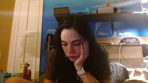 Kat online show from March 11, 8:53 am