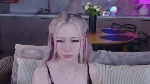 Lexi online show from December 15, 4:17 am