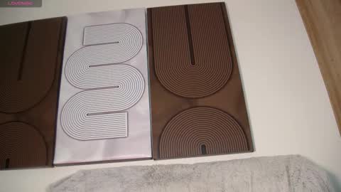 Snapshot of aidaadams chatting on February 13, 11:39 am Aida online show from February 13, 11:39 am