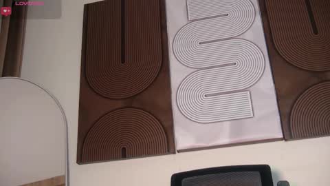 Snapshot of aidaadams chatting on February 27, 11:43 am Aida online show from February 27, 11:43 am