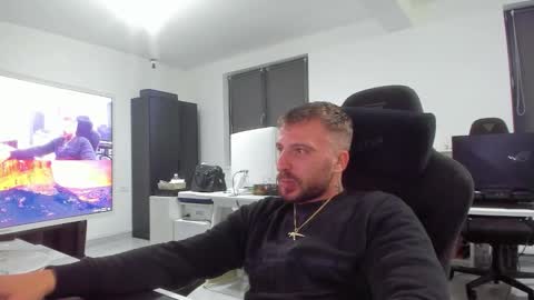 Aiden online show from September 30, 5:18 pm