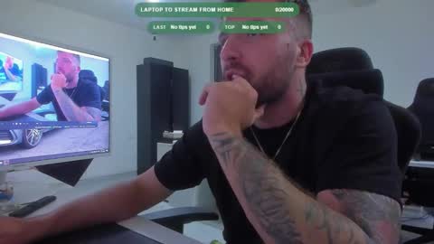 Aiden online show from October 2, 9:22 pm