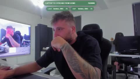 Aiden online show from October 3, 8:50 pm