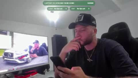 Aiden online show from October 6, 6:05 pm