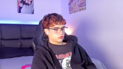 Aiden  online show from October 9, 1:09 pm