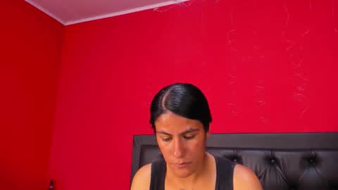 Ailyn online show from March 6, 11:23 pm