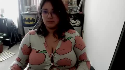 Snapshot of aikadreams chatting on January 31, 8:18 pm Catalina online show from January 31, 8:18 pm