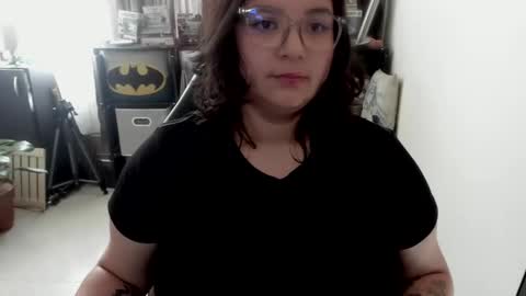 Snapshot of aikadreams chatting on February 5, 9:52 pm Catalina online show from February 5, 9:52 pm