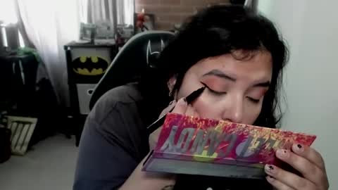 Snapshot of aikadreams chatting on February 11, 1:16 pm Catalina online show from February 11, 1:16 pm