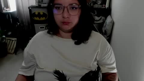 Snapshot of aikadreams chatting on February 18, 1:51 pm Catalina online show from February 18, 1:51 pm