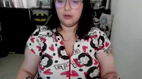 Snapshot of aikadreams chatting on February 23, 12:46 pm Catalina online show from February 23, 12:46 pm