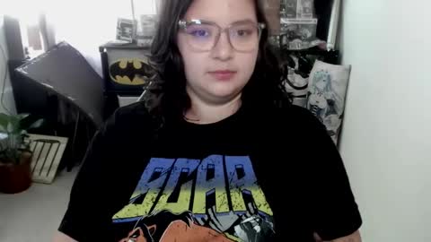 Snapshot of aikadreams chatting on February 25, 1:21 pm Catalina online show from February 25, 1:21 pm