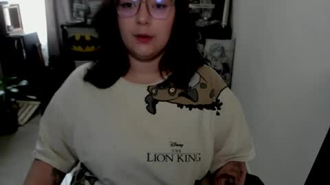 Catalina online show from March 23, 12:09 pm