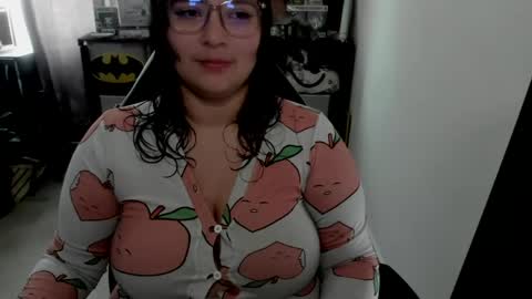 Catalina online show from April 15, 1:51 pm