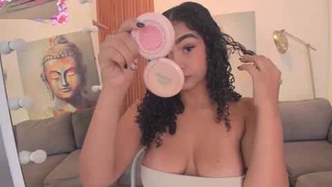 Alisson online show from November 14, 7:45 pm