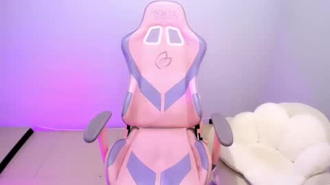 Snapshot of ailee_kawaii chatting on December 5, 3:41 pm Ailee Hyuga online show from December 5, 3:41 pm