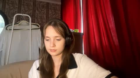 Kira online show from October 8, 11:08 am