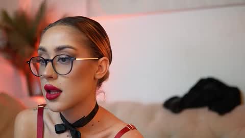  Aileen  online show from November 27, 8:55 pm