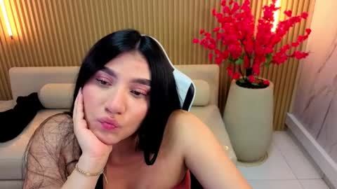 AILIN online show from April 10, 9:19 pm