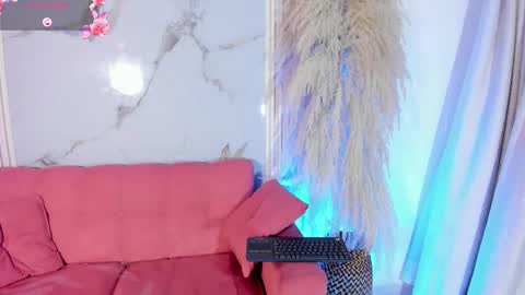 Snapshot of ailynblaze chatting on October 25, 7:05 am Ailyn online show from October 25, 7:05 am