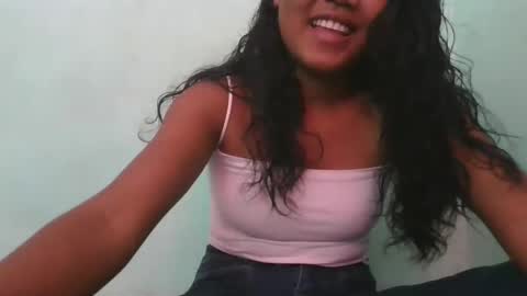 Snapshot of aimeamour chatting on March 6, 9:47 am aimeamour online show from March 6, 9:47 am