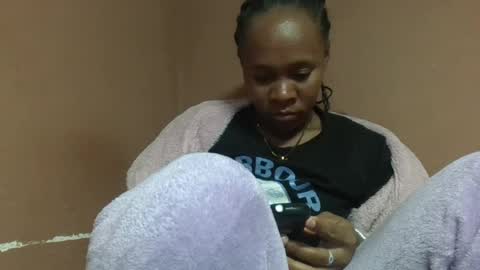 aimee982179 online show from July 25, 6:16 pm