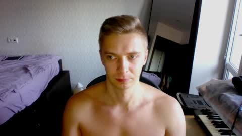 Snapshot of aintwefunkin chatting on April 2, 3:31 pm free your mind and your ass will follow online show from April 2, 3:31 pm