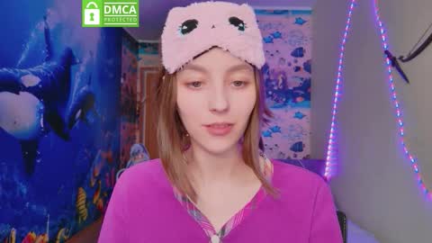 Diva Aira of the Ethereal Fairies online show from December 15, 8:40 am