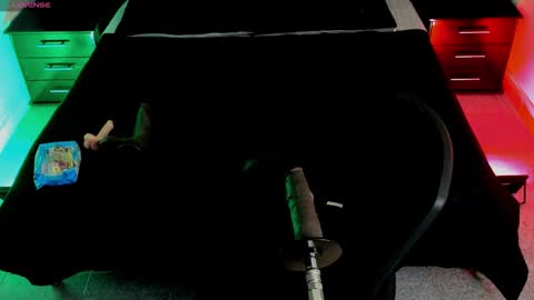 Airam Clair online show from December 4, 9:01 pm