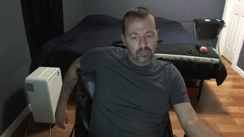 Daddy online show from December 3, 10:29 pm