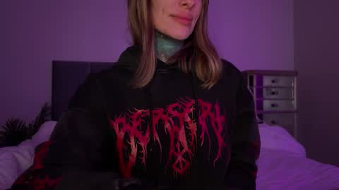 Snapshot of airgeadx chatting on February 1, 3:16 am Airgead online show from February 1, 3:16 am