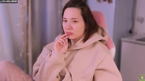 airyhill online show from February 1, 12:26 pm