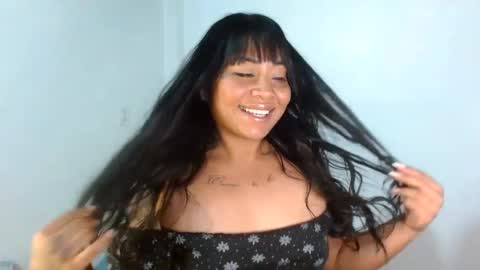 Snapshot of aisha_brownn chatting on December 24, 10:55 am Aisha online show from December 24, 10:55 am