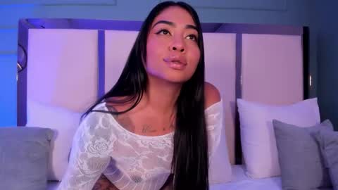 Snapshot of aisha_brownn chatting on September 14, 4:22 am Aisha online show from September 14, 4:22 am